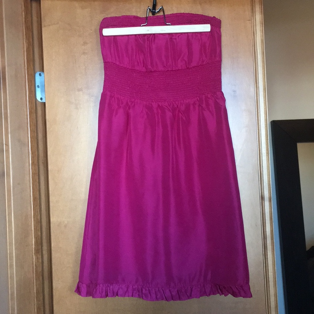 Strapless dress